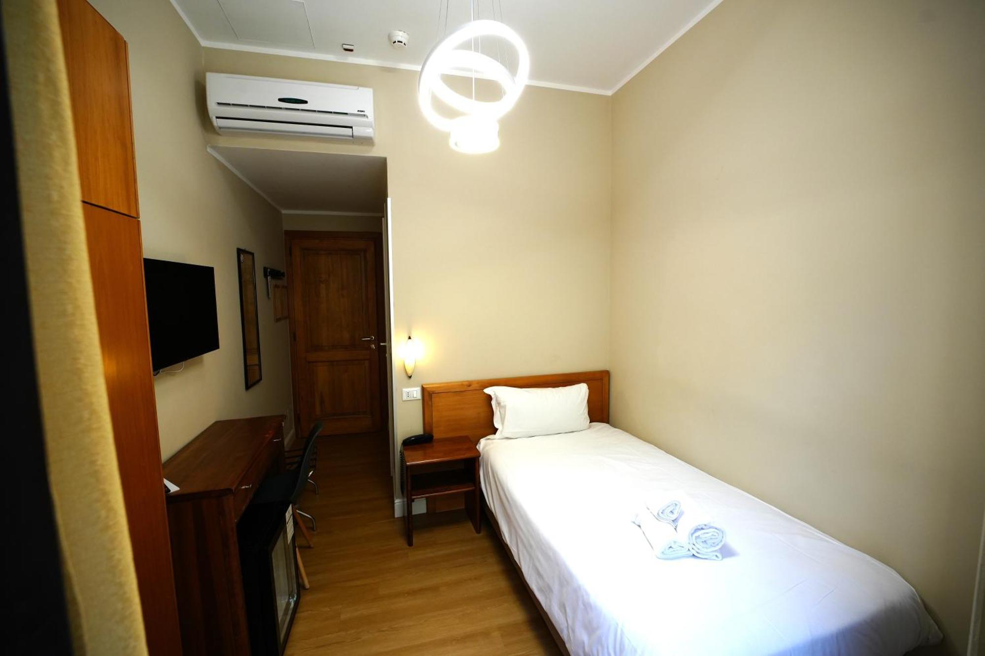 טורינו Hotel Montevecchio מראה חיצוני תמונה