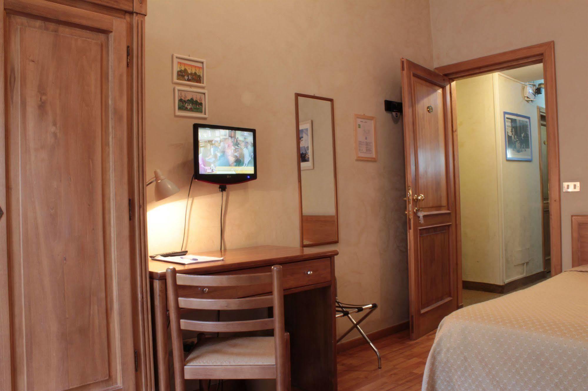 טורינו Hotel Montevecchio מראה חיצוני תמונה